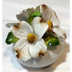 Jon Anton China Flower Arrangement England Dogwood exquisite Detailed Collector